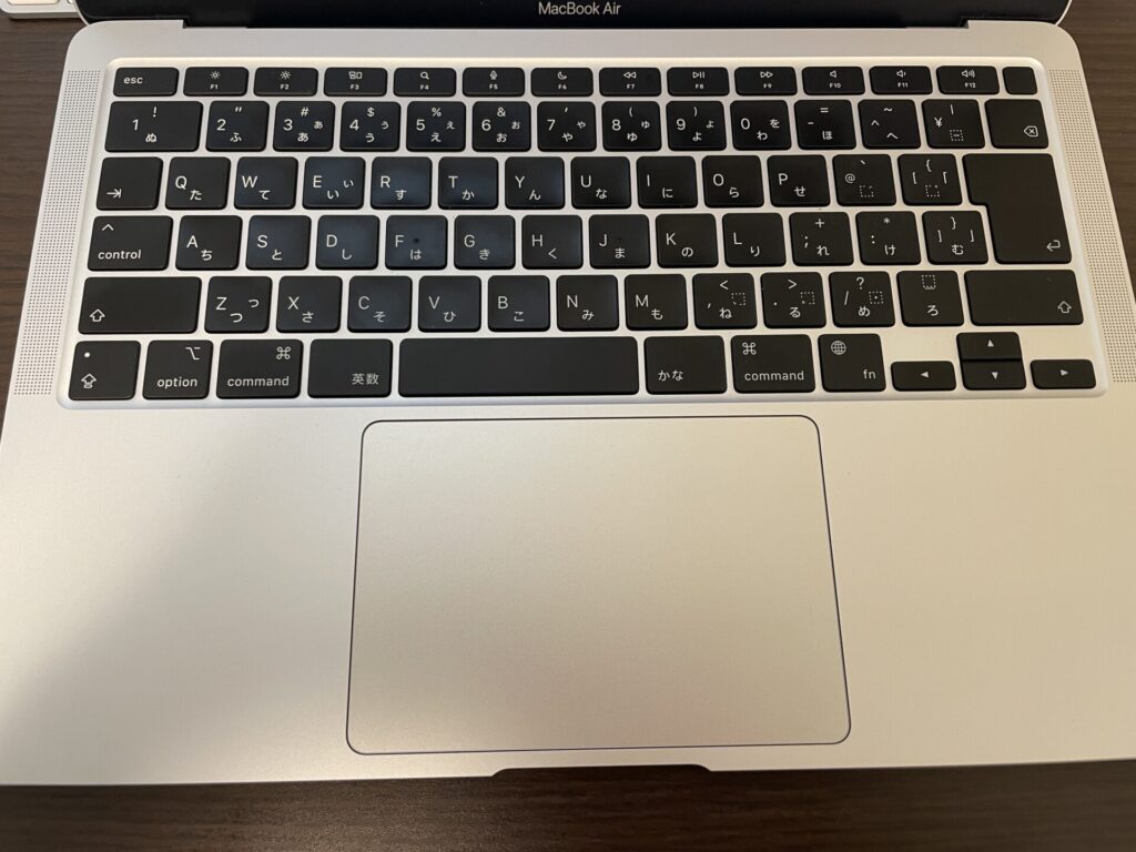 MacBookAirのトラックパッド